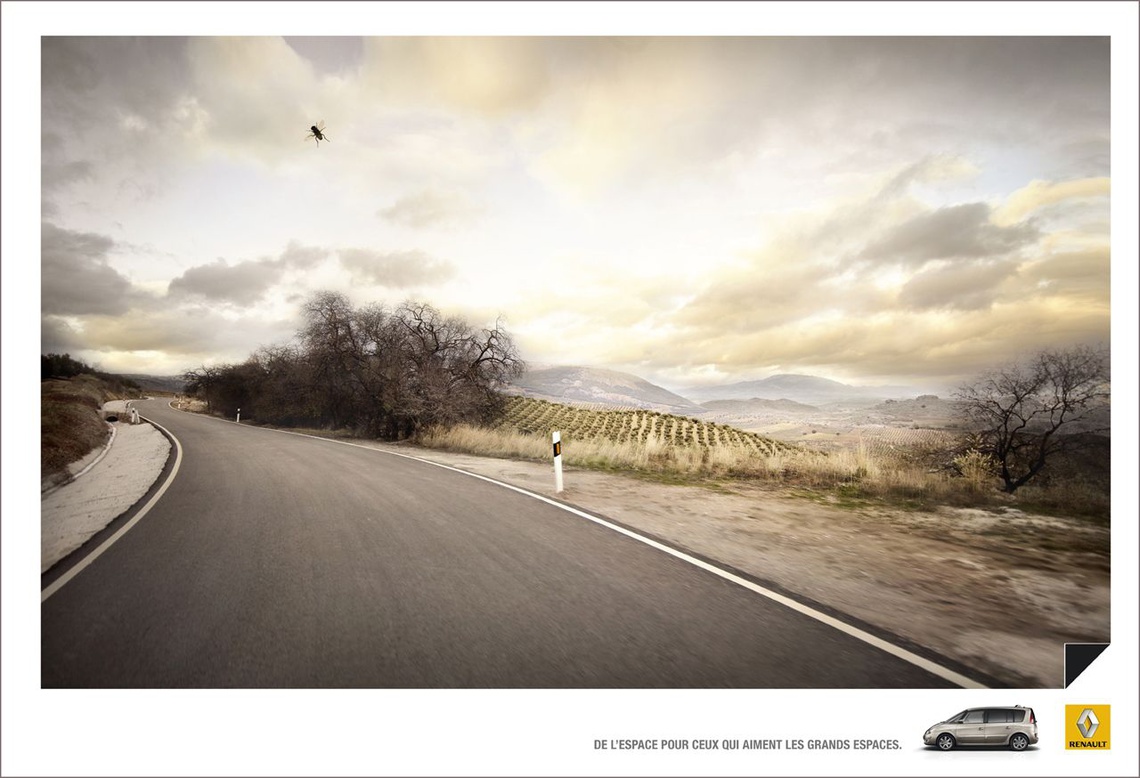 Espace. For those who like spacious places. Campaign for the Renault Espace.