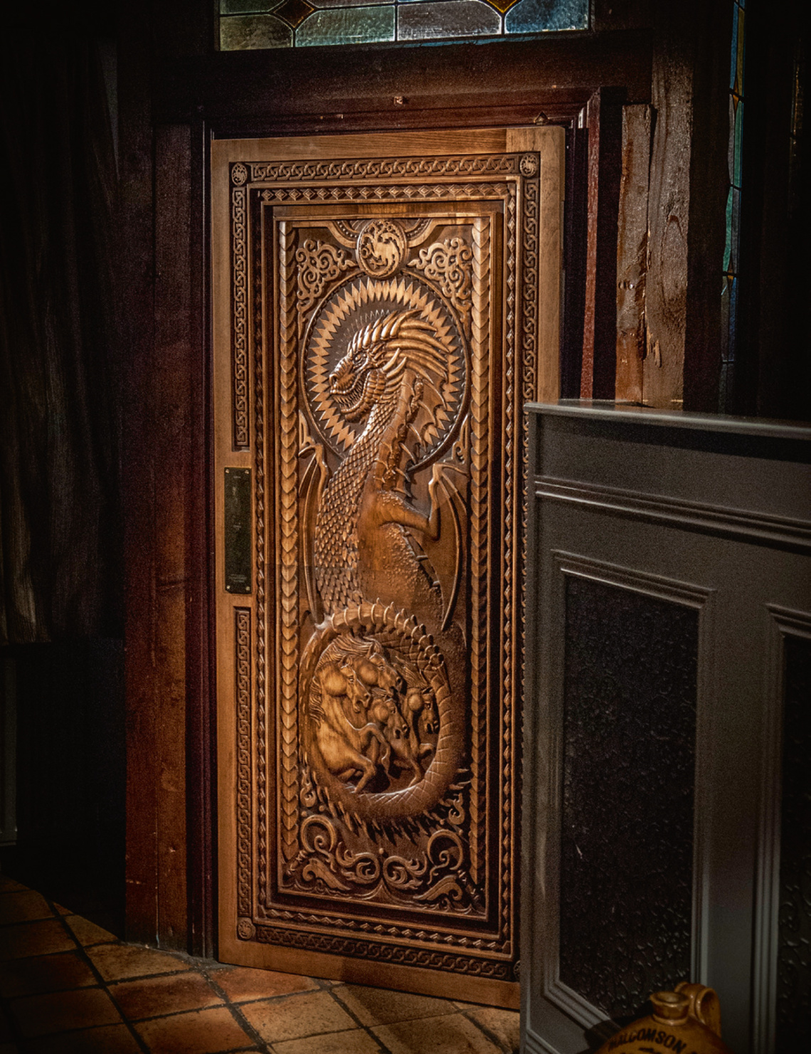 Outdoor campaign titled “Doors of Thrones” for Tourism Ireland, referencing the series Games of Thrones and designed to celebrate the country’s connection with the award-winning show. A series of 10 beautifully crafted doors were carved from trees that fell during a storm at the show’s filming location, each depicting an episode from the show’s Season 6. These were hung in pubs at various tourism hotspots across the country.