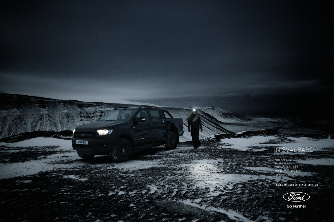 In Svalbard, you have to be prepared for night shifts. The kind that last for 2,640 hours. – The Ford Ranger Black Edition.
This campaign for Ford was shot in one of the darkest and toughest places on earth,
the Arctic island of Svalbard, where people live, work and drive for over 100 days in the dark.