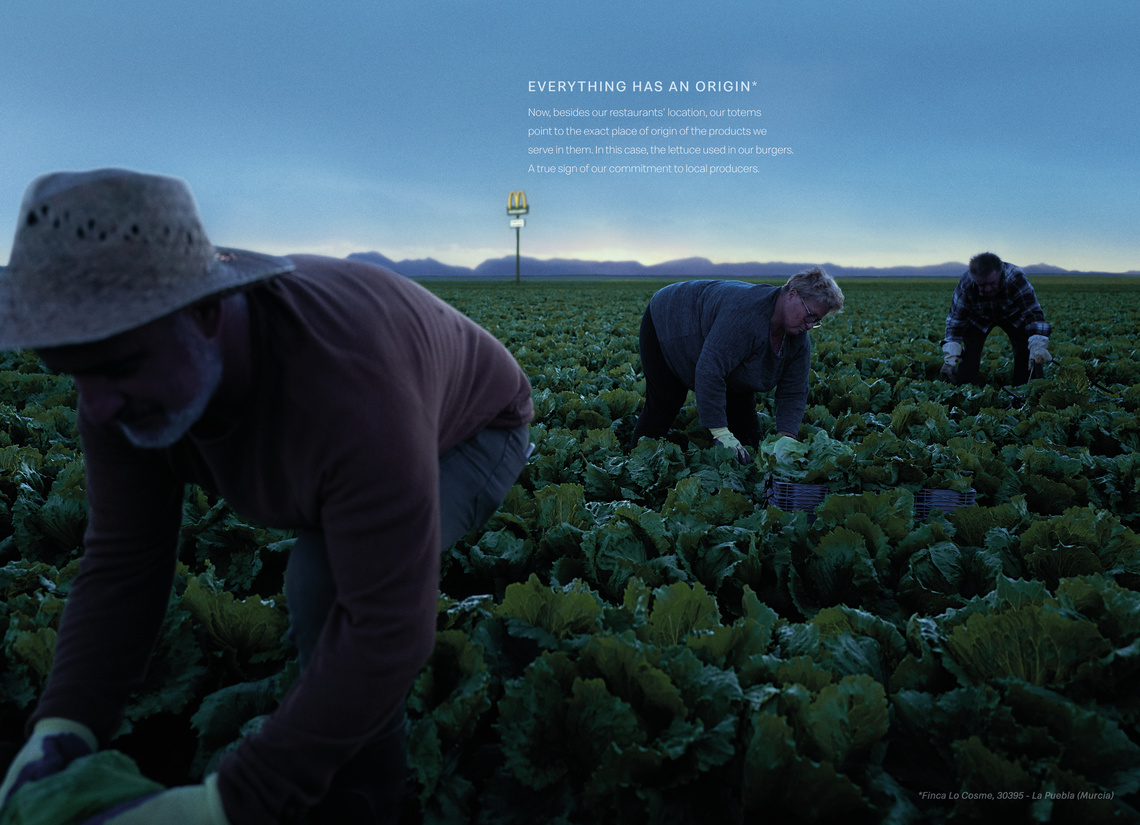 Now, besides our restaurants’ location, out totems point to the exact place of origin of the products we serve in them. In this case, the lettuce used in our burgers. A true sign of our commitment to local producers. 
Finca Lo Cosme, 30395 – La Puebla (Murcia).